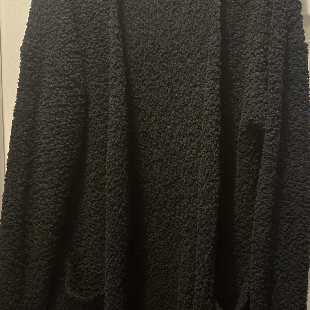 Elegant Black Textured Cardigan